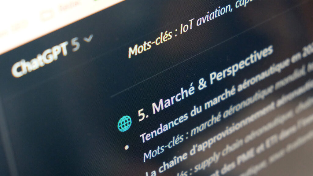 production de contenus rédaction custom GPT